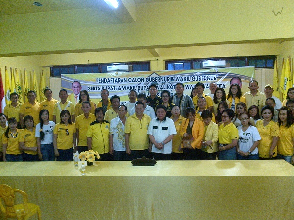 Dikawal Seluruh Kekuatan Golkar, JFE Mendaftar Cawali